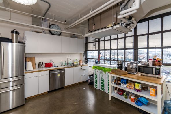 3,232ft² Creative Office Space
